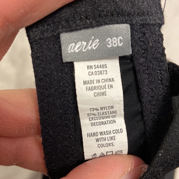 Aerie Real Happy Wireless lightly lined bra in black, size: 38C - Picture 8 of 8